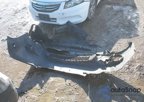 2011 Toyota Sienna Le from USA, damaged, VIN 5TDJK3DC1BS010556